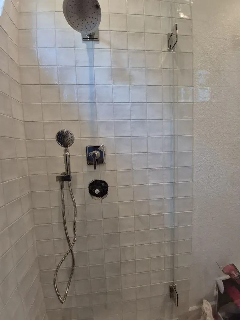 Shower valve trim and wall-mounted fixtures